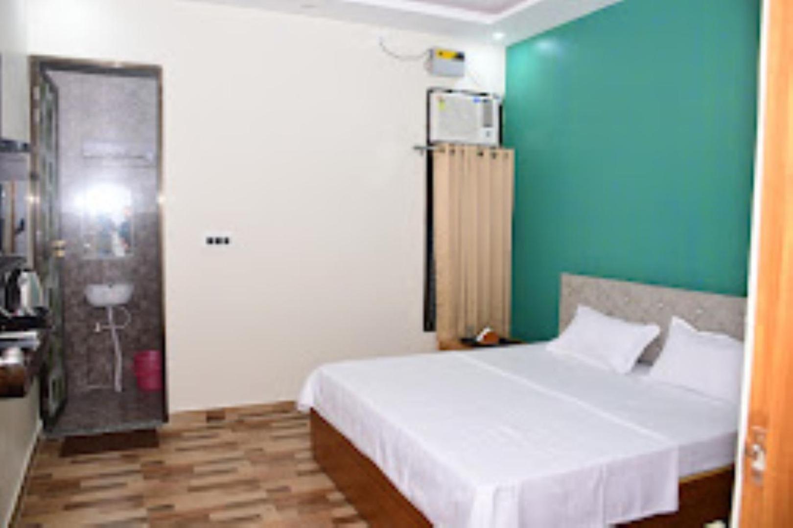 Renu Paradise , Ayodhya Exterior foto