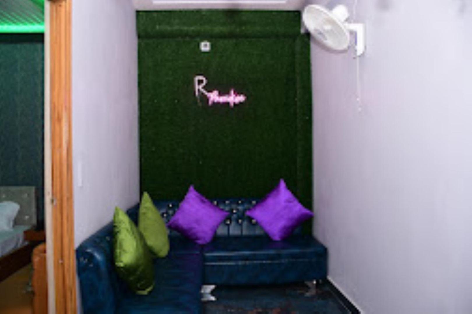 Renu Paradise , Ayodhya Exterior foto